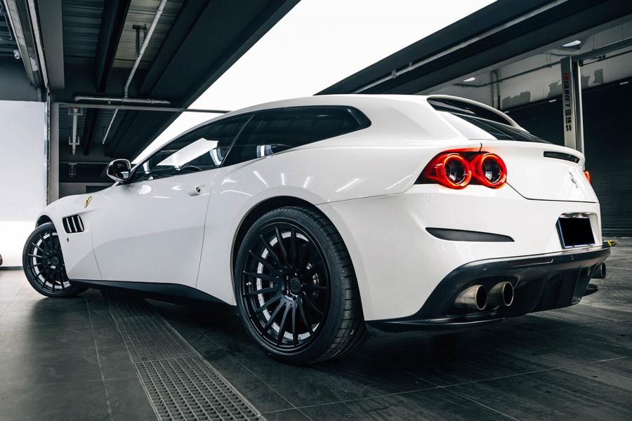  Ferrari FF on Forgiato Wheels (TEC 2.3) 2018 года  (фото 7 из 7)